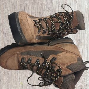 Cabela's Backcountry Hiking Boots Men's 9D